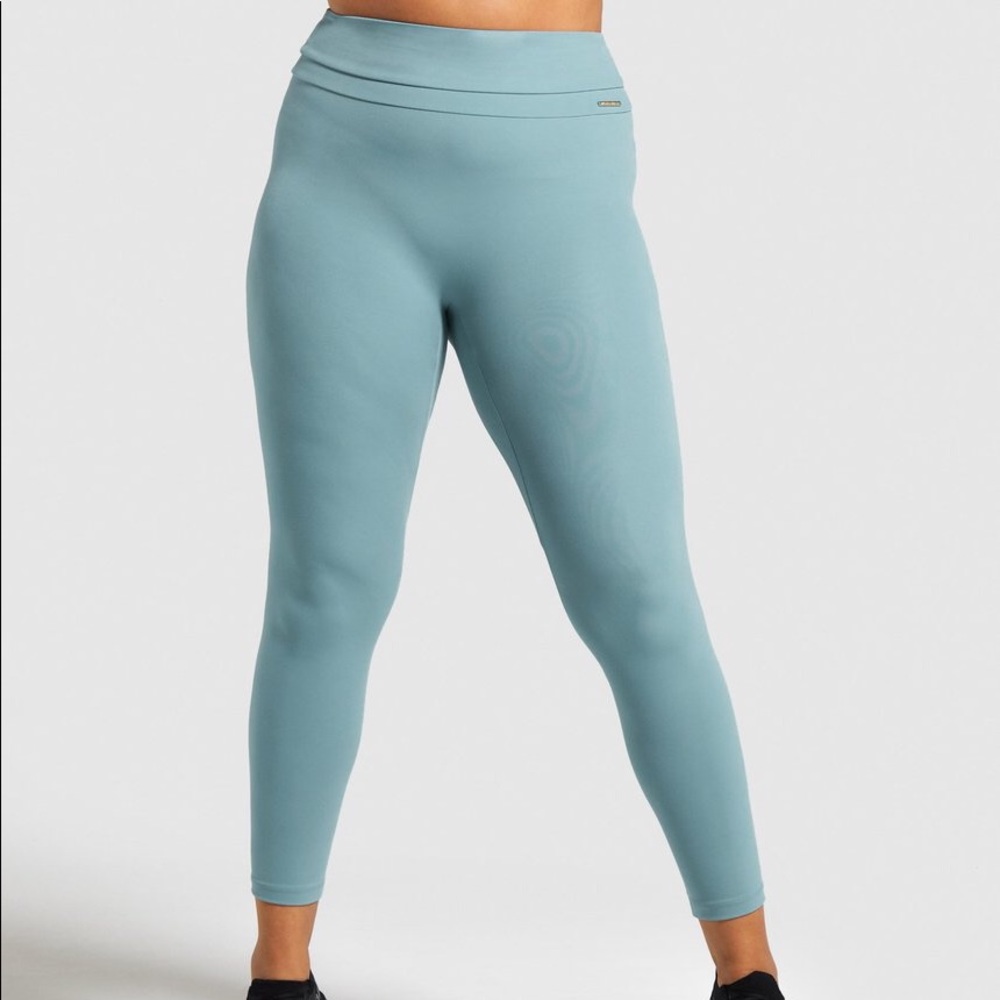 GYMSHARK X WHITNEY SIMMONS LEGGINGS